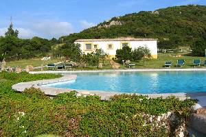 Ski Lodges, Mountain Refuges, Characteristic B&Bs and simply nice places to stay in Italy and the Italian Alps.